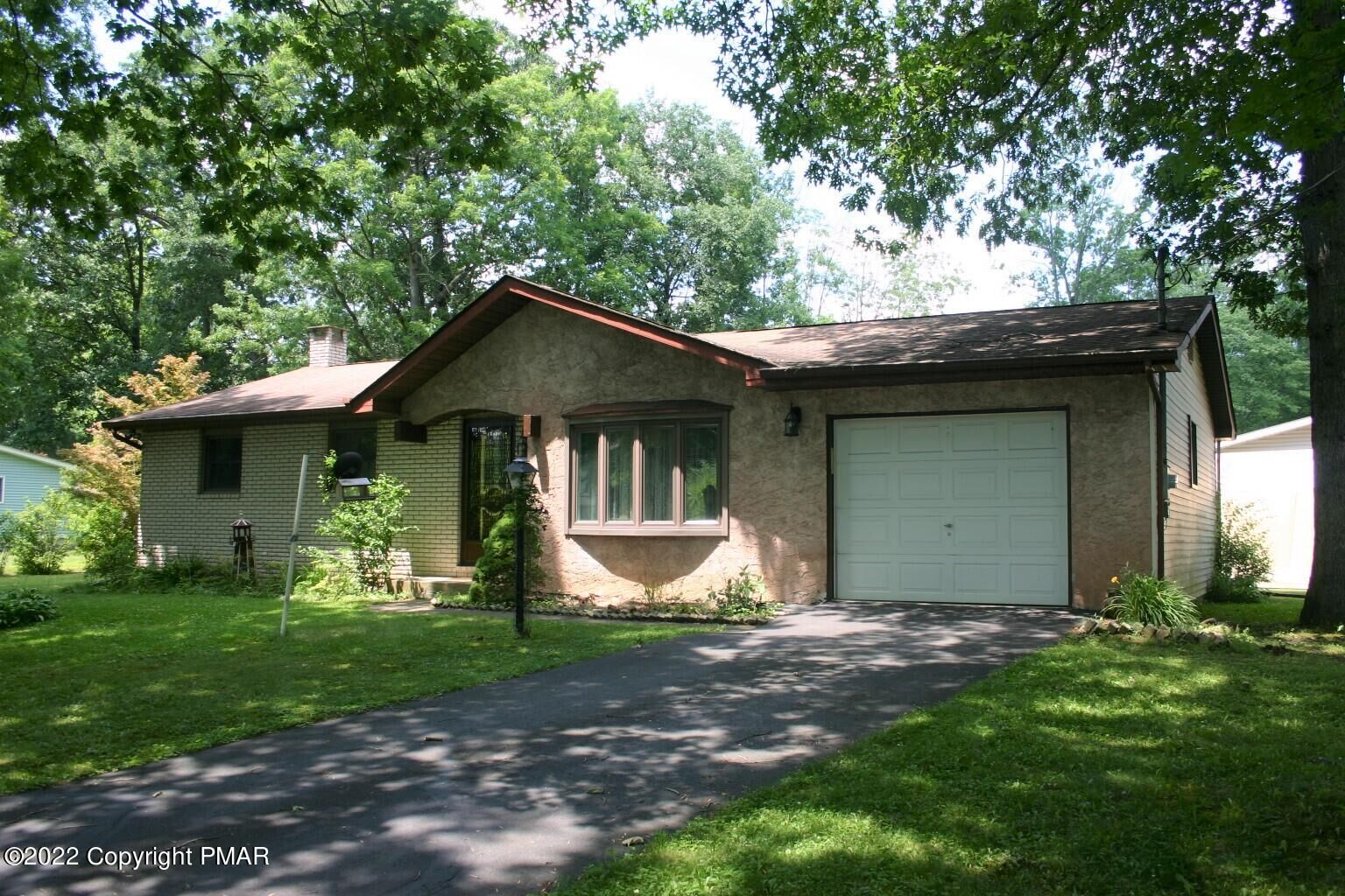 Property Photo: 308 W West Street PA 18091