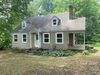 Property Photo: 1562 W US 70 Road NC 28690