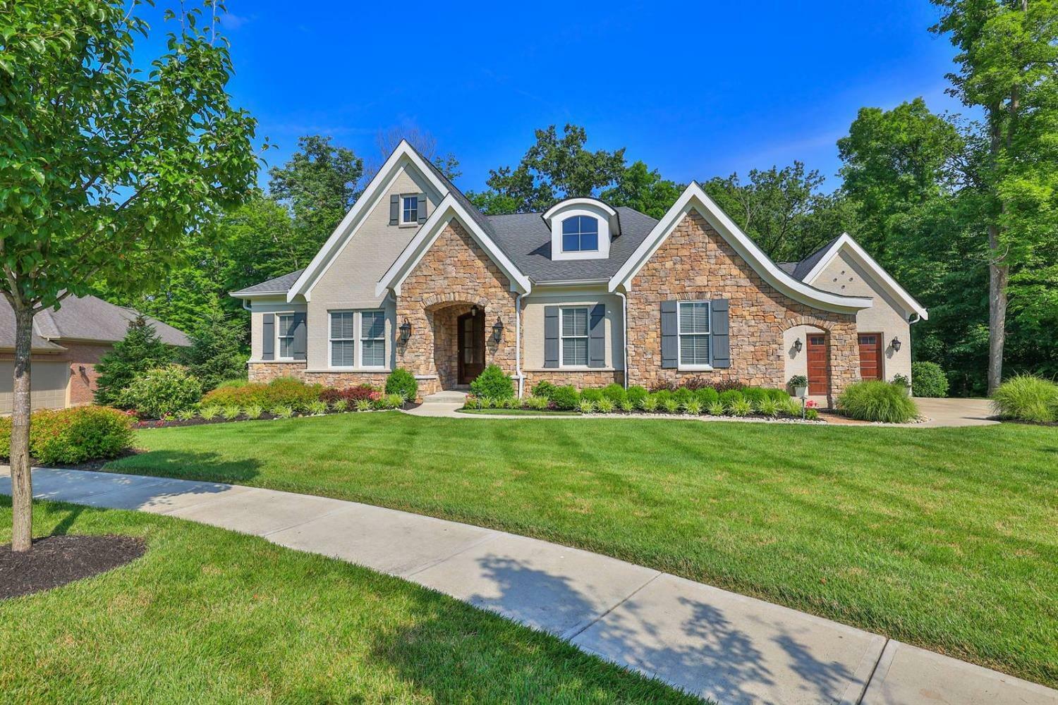 Property Photo: 5135 Fawn Meadow Ln OH 45065
