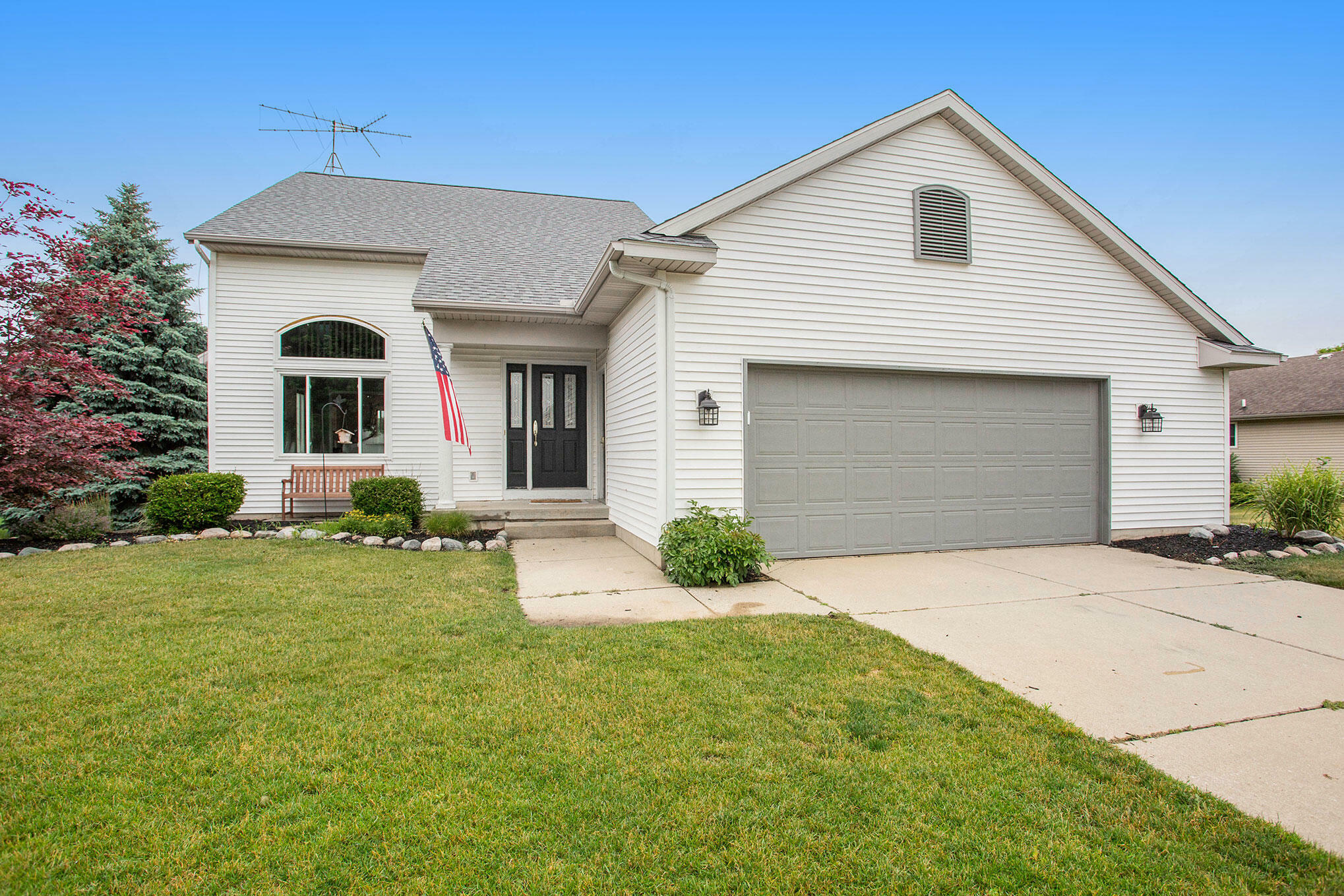 Property Photo:  3519 Rush Creek Drive  MI 49426 