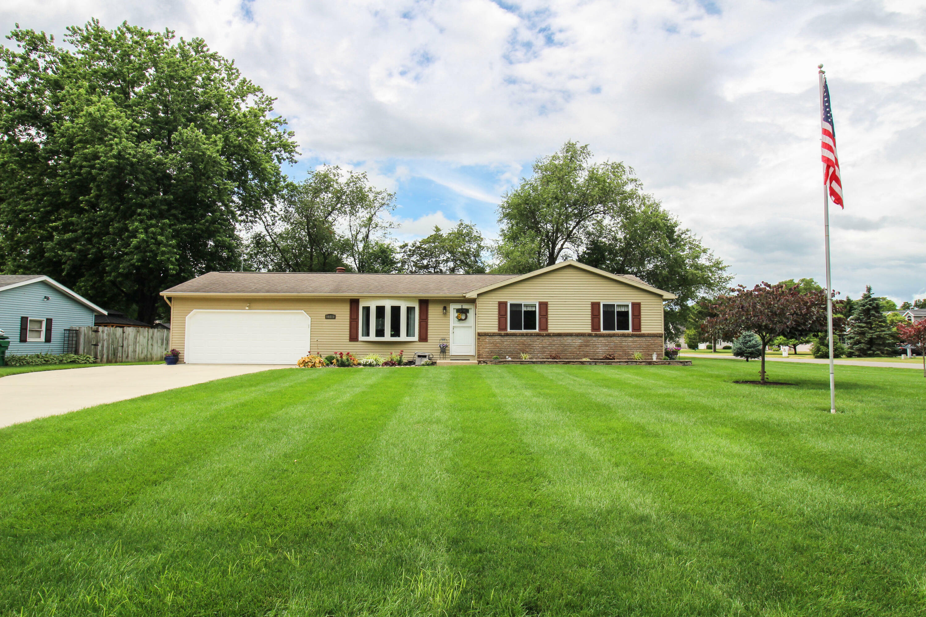 Property Photo:  56888 Bow Drive  MI 49093 