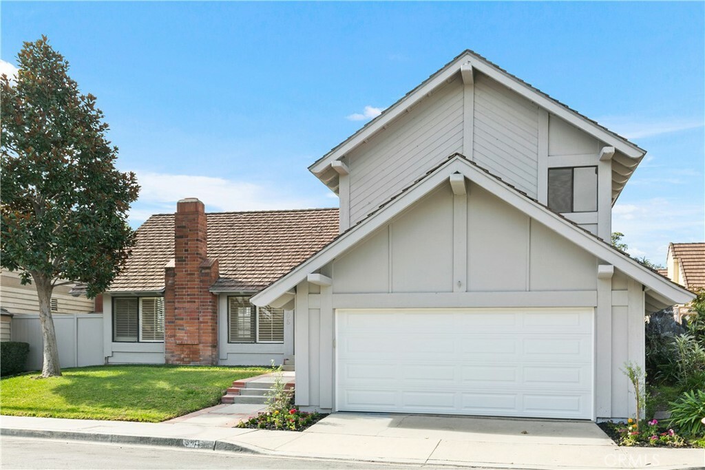 Property Photo:  3405 Deedee Drive  CA 92626 