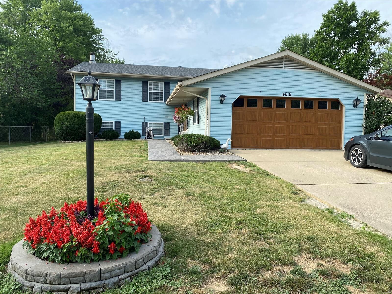 Property Photo:  4615 Storeyland Drive  IL 62002 
