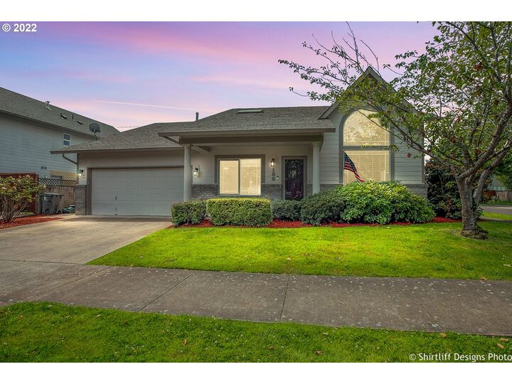 196 Mackin Ave  Eugene OR 97404 photo