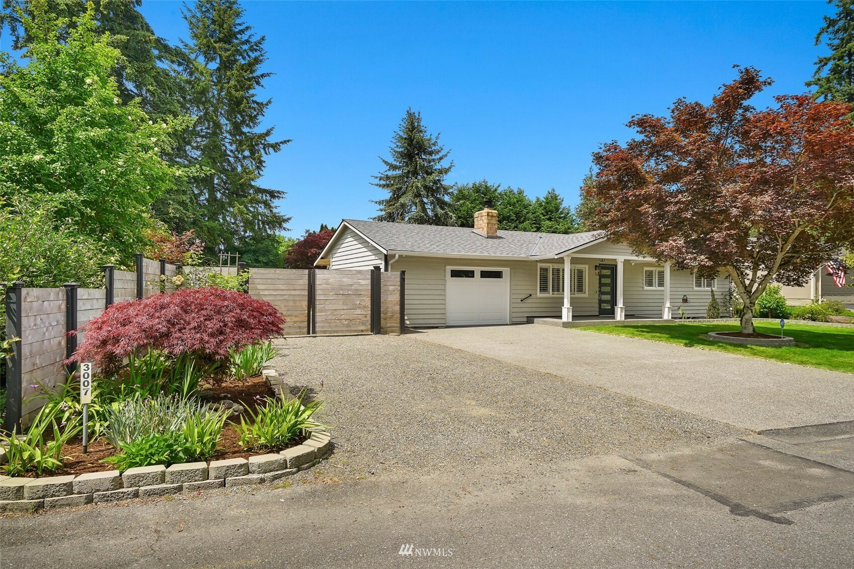 Property Photo: 3007 Stafford Way WA 98012