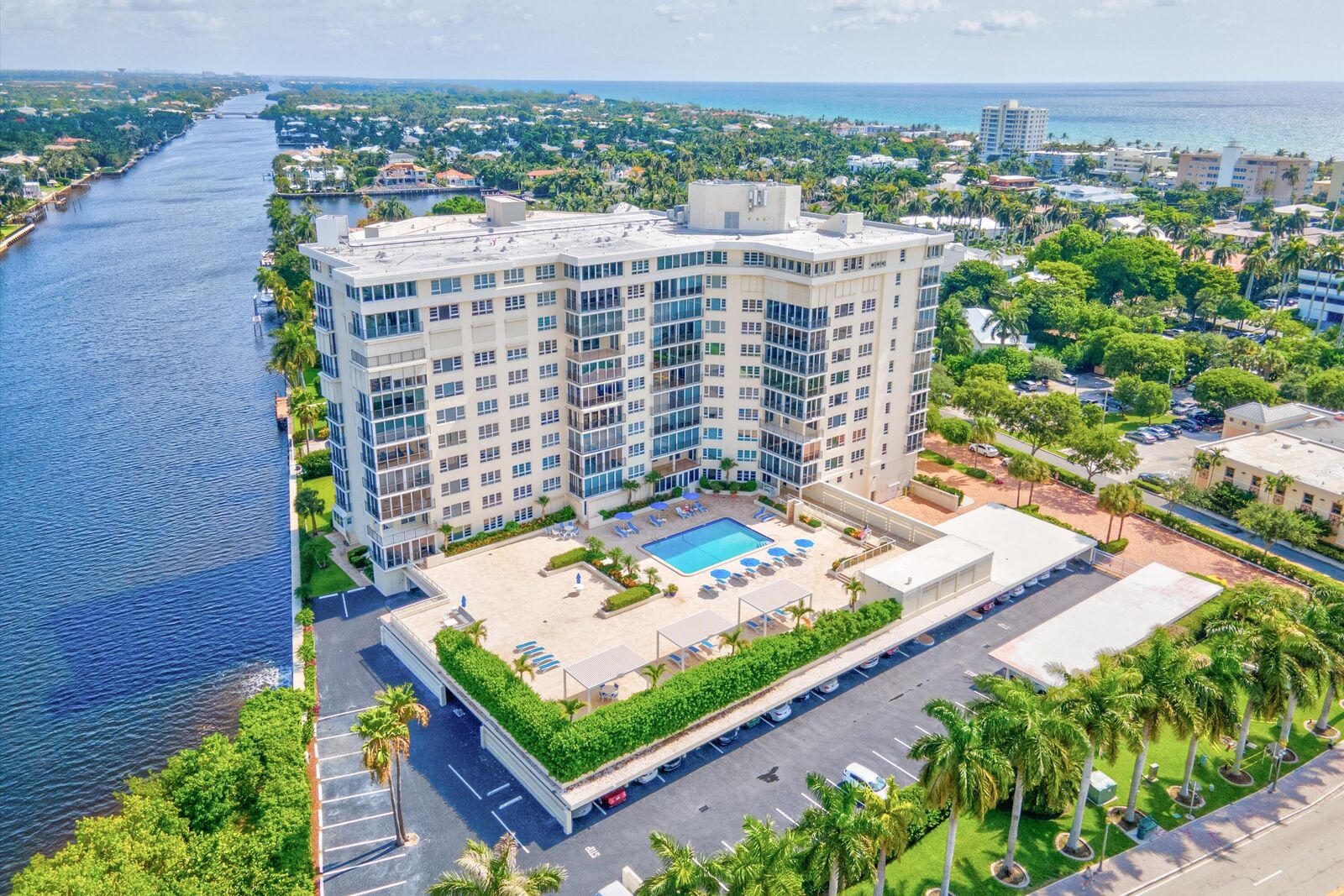 Property Photo:  50 East Road 2C  FL 33483 