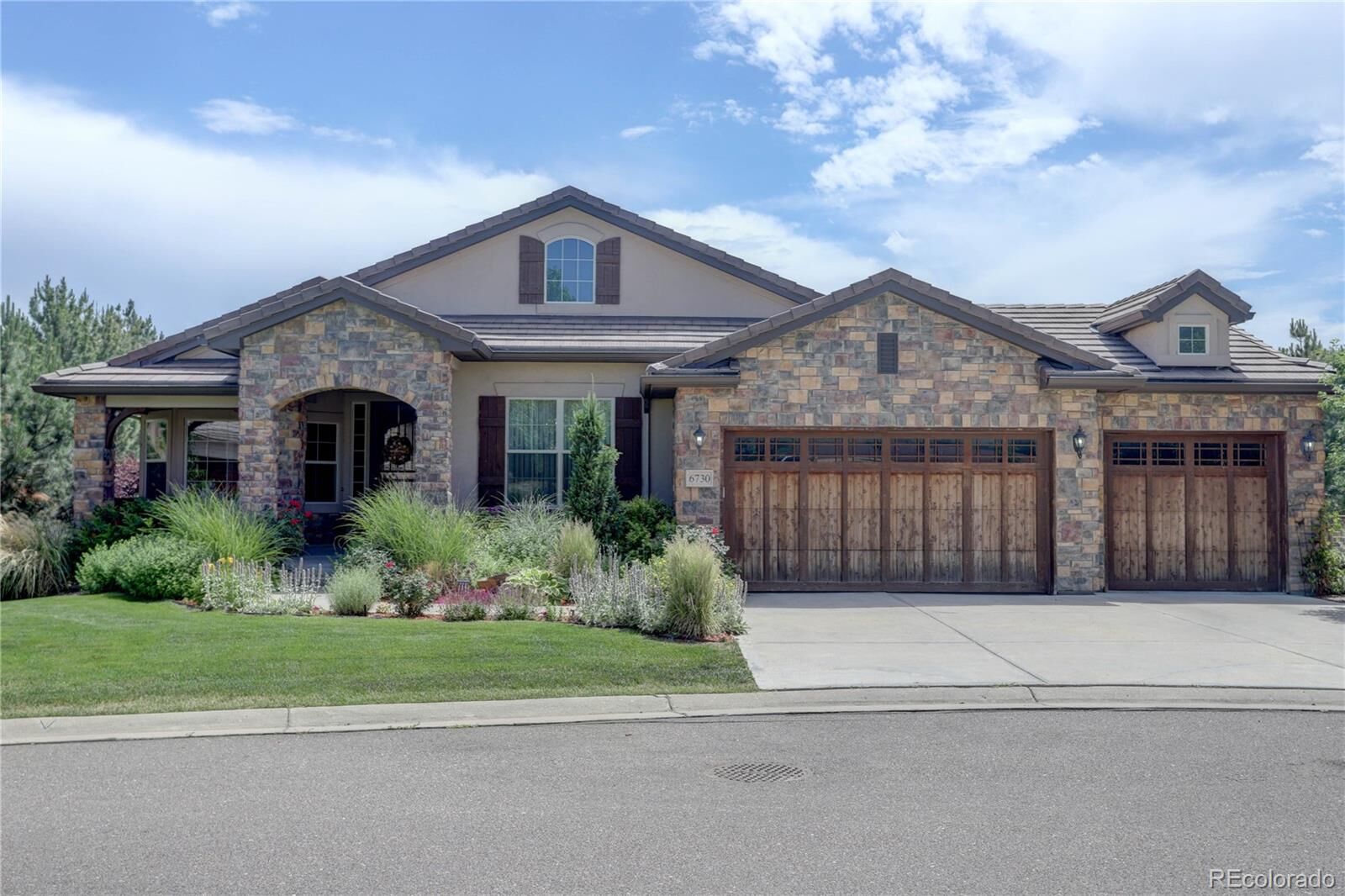 Property Photo:  6730 S Zenobia Court  CO 80128 