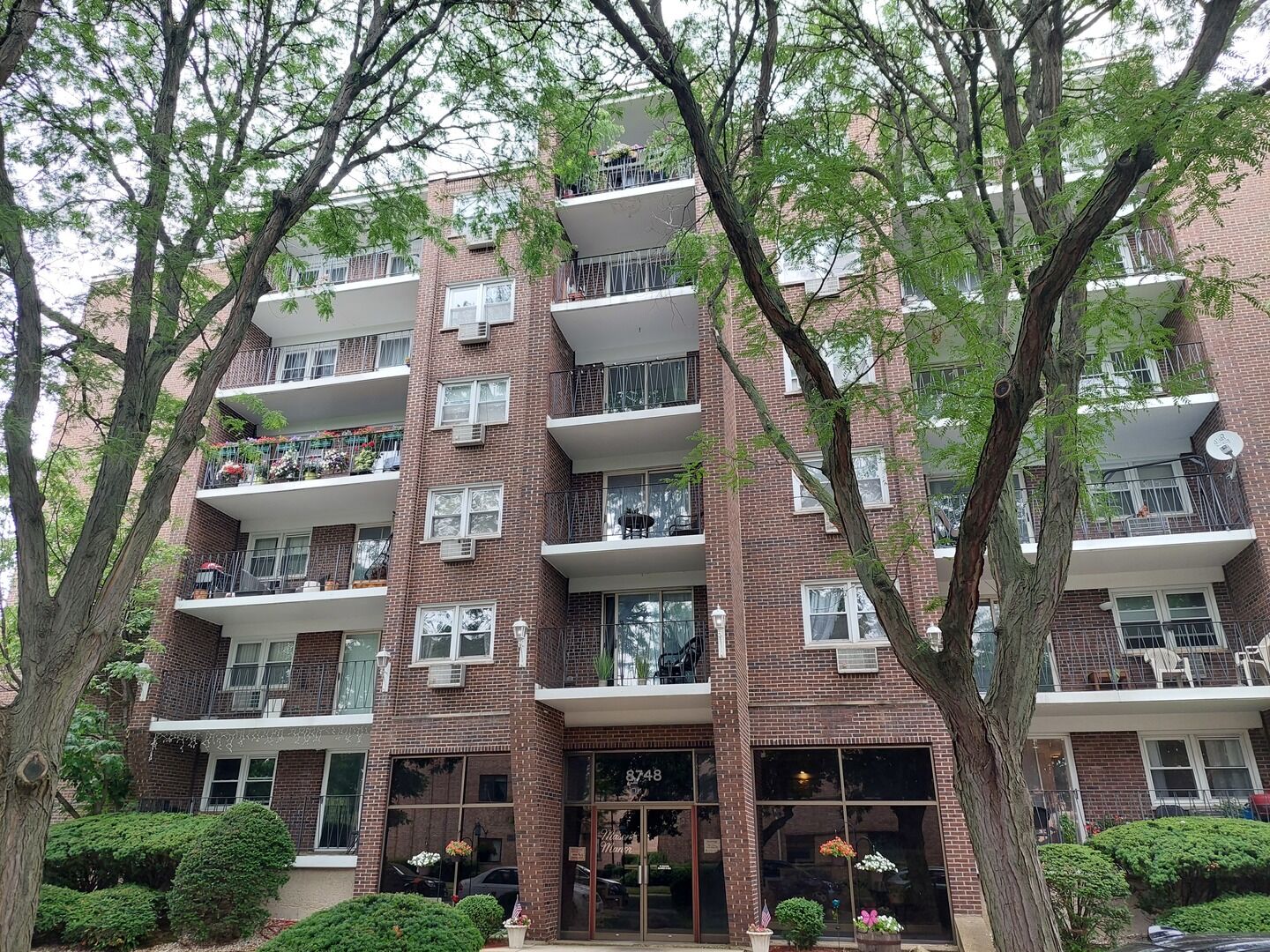 Property Photo:  8748 W Summerdale Avenue 5A  IL 60656