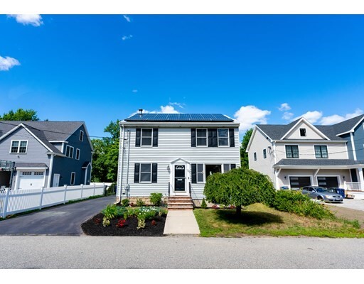 Property Photo:  20 Beacon St  MA 01887 