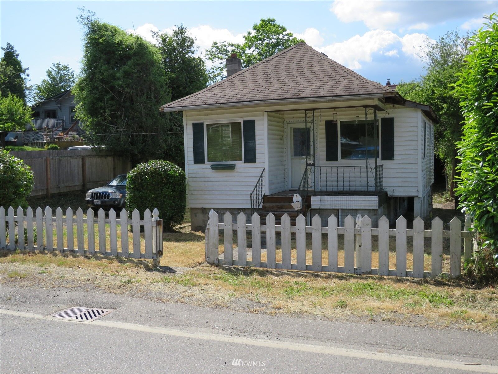 Property Photo: 352 Tracy Avenue N WA 98366