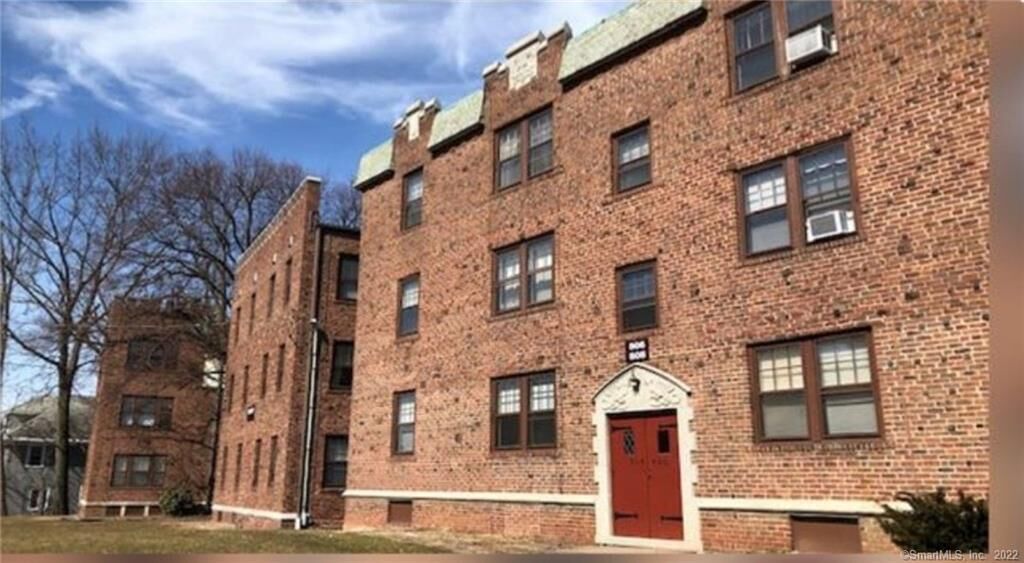 Property Photo:  808 Farmington Avenue 105  CT 06119 