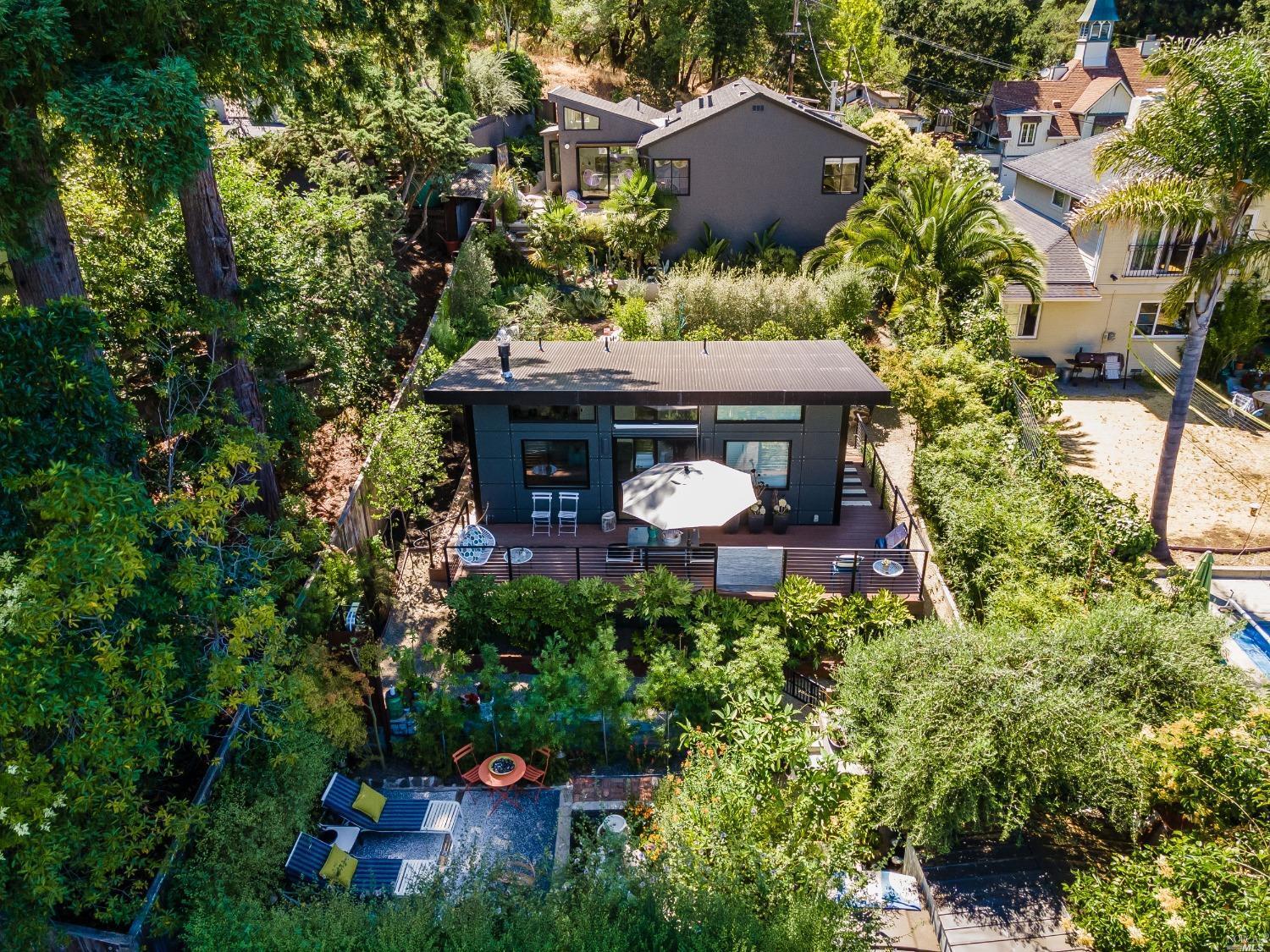 Property Photo:  51 Grove Street  CA 94901 