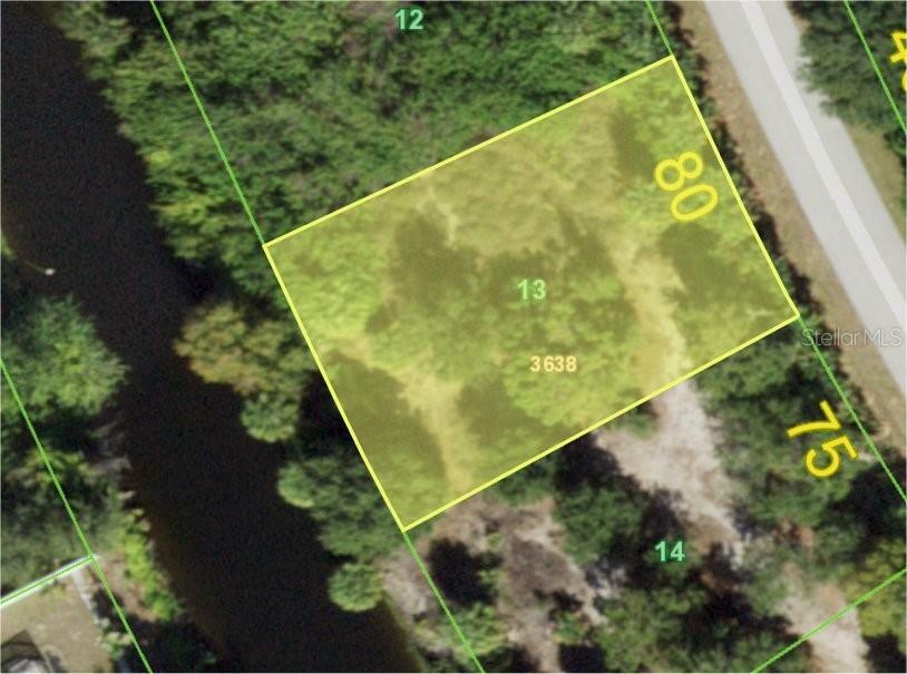 Property Photo: 7025 Regina Drive FL 34224