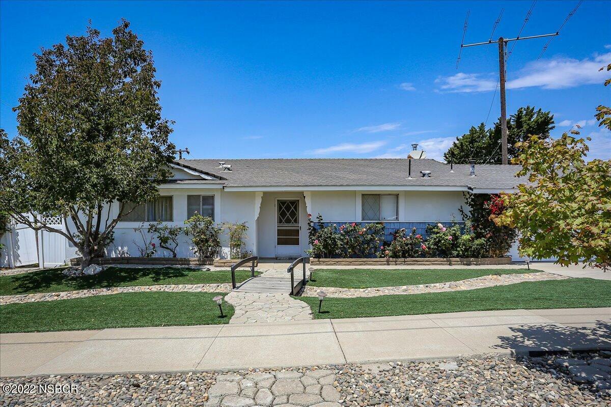 Property Photo: 1401 Stubblefield Road CA 93455
