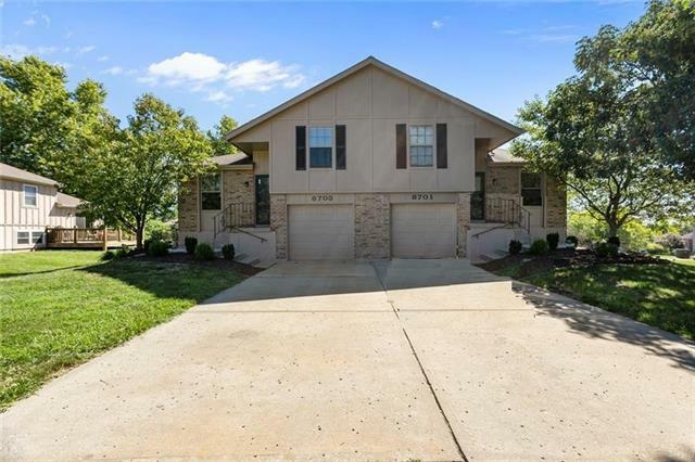 Property Photo: 8703 N Chatham Avenue MO 64154