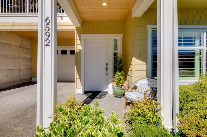 Property Photo:  6592 Hunt Highlands Loop  WA 98335 