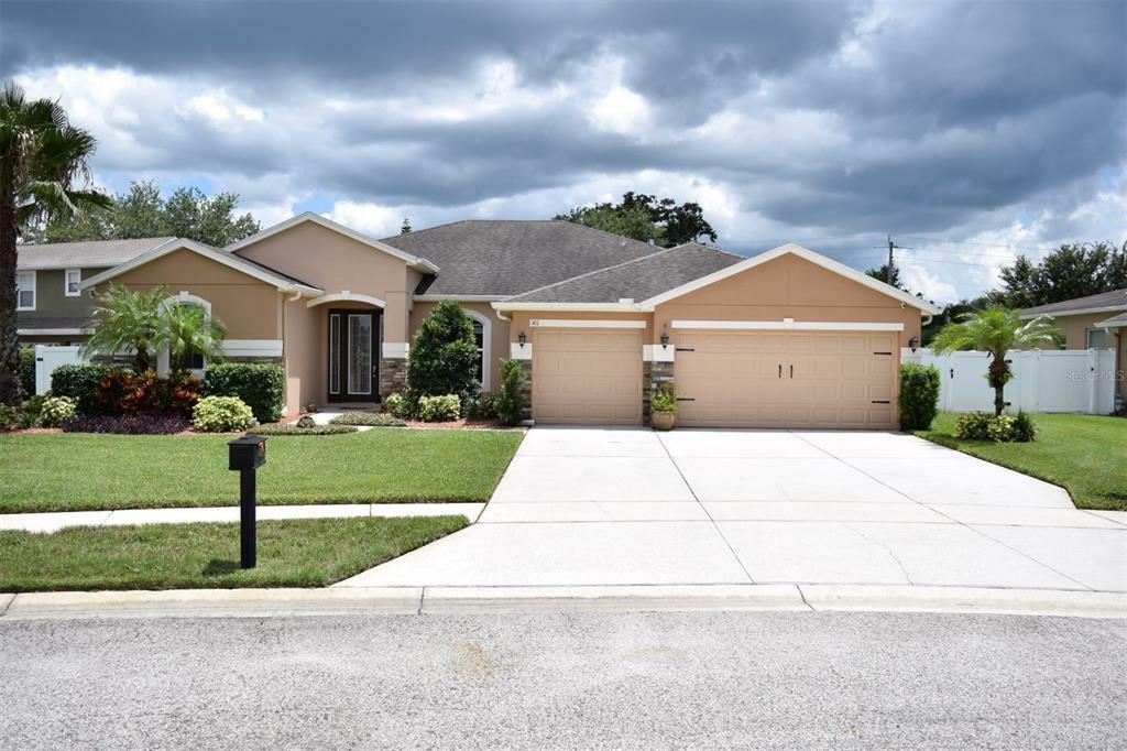 Property Photo:  301 Skyview Place  FL 32766 