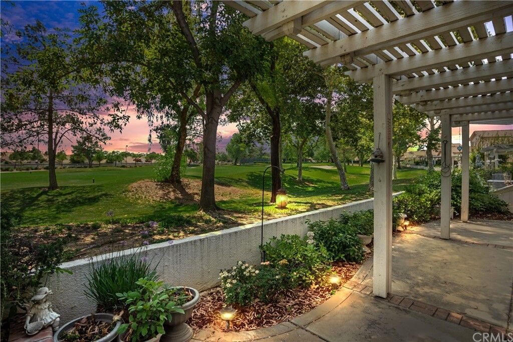 Property Photo: 713 Twin Hills Drive CA 92220