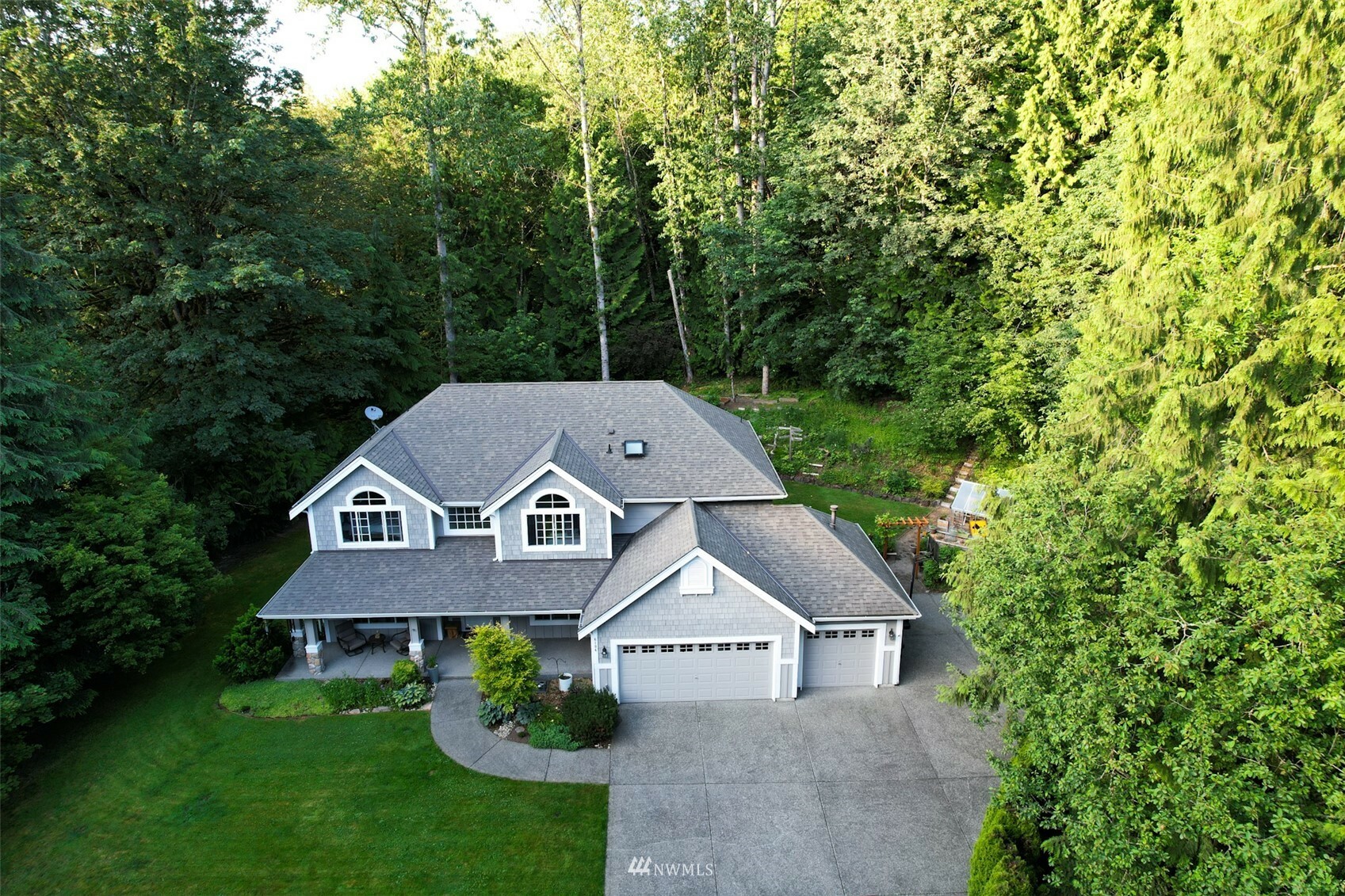 Property Photo:  6104 284th Way NE  WA 98014 