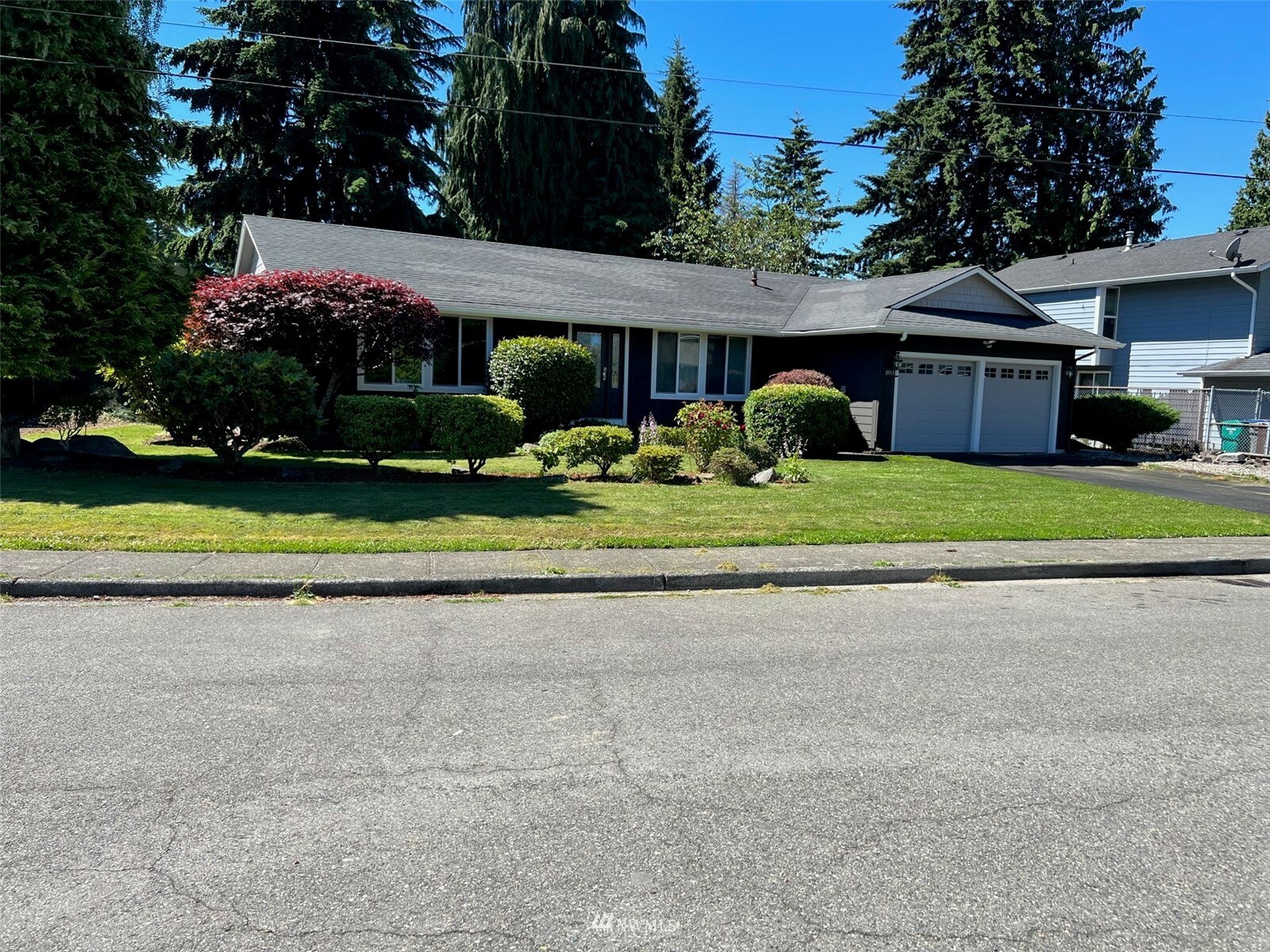 Property Photo:  2051 S 289th Street  WA 98003 