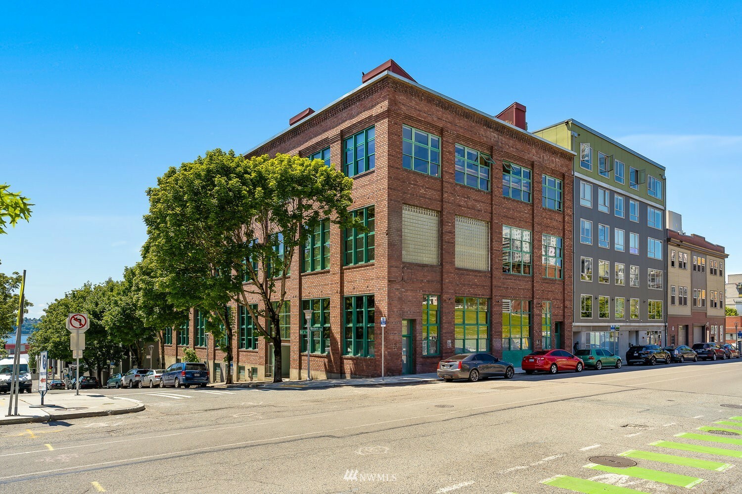 Property Photo: 66 Bell Street A32 WA 98121