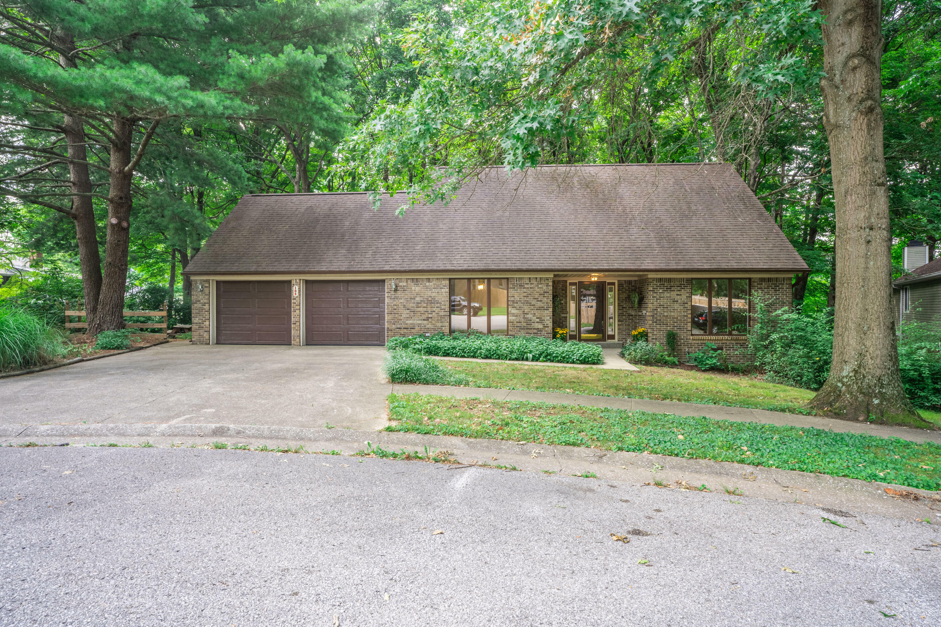 Property Photo:  105 Shallowbrook Court  KY 40601 