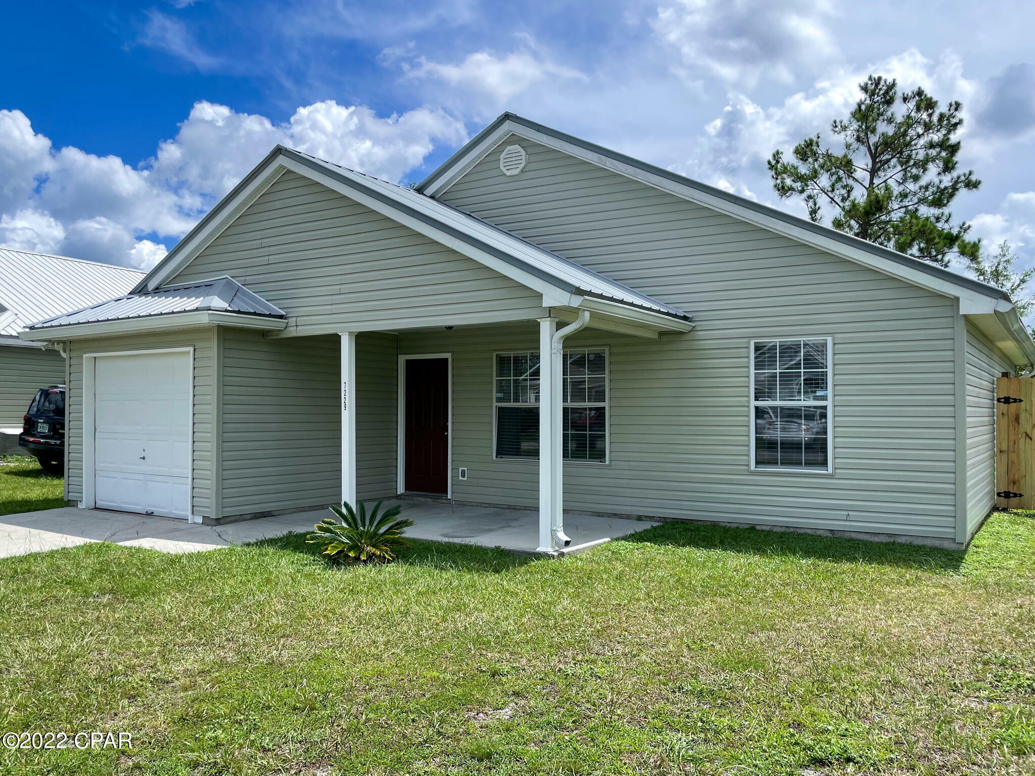 Property Photo:  7229 Lake Suzzanne Way  FL 32404 