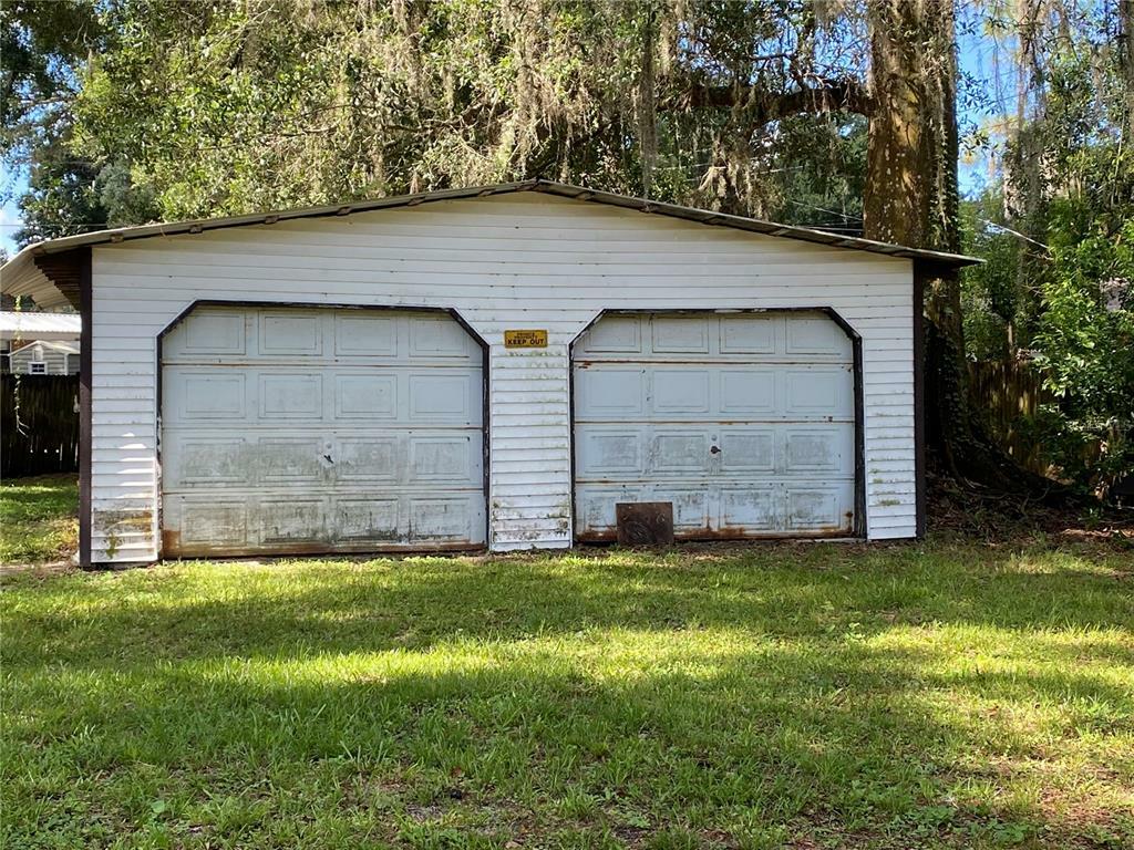 Property Photo:  1830 Quail Run  FL 33810 