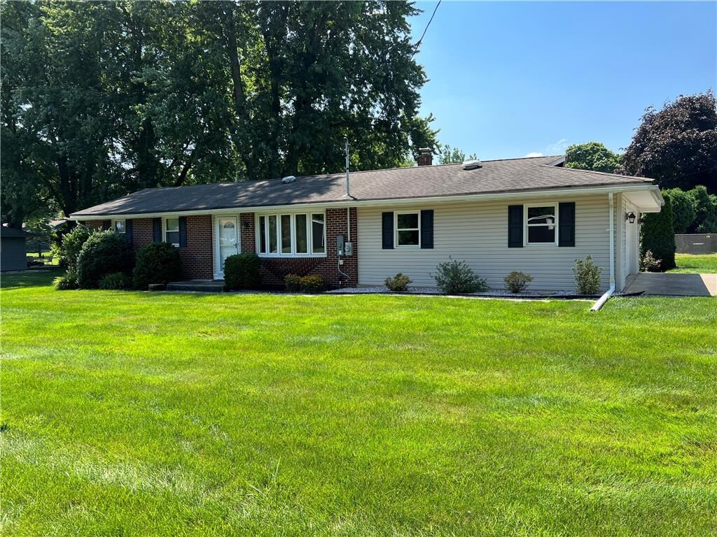 Property Photo: 2118 Gruver Avenue PA 18045