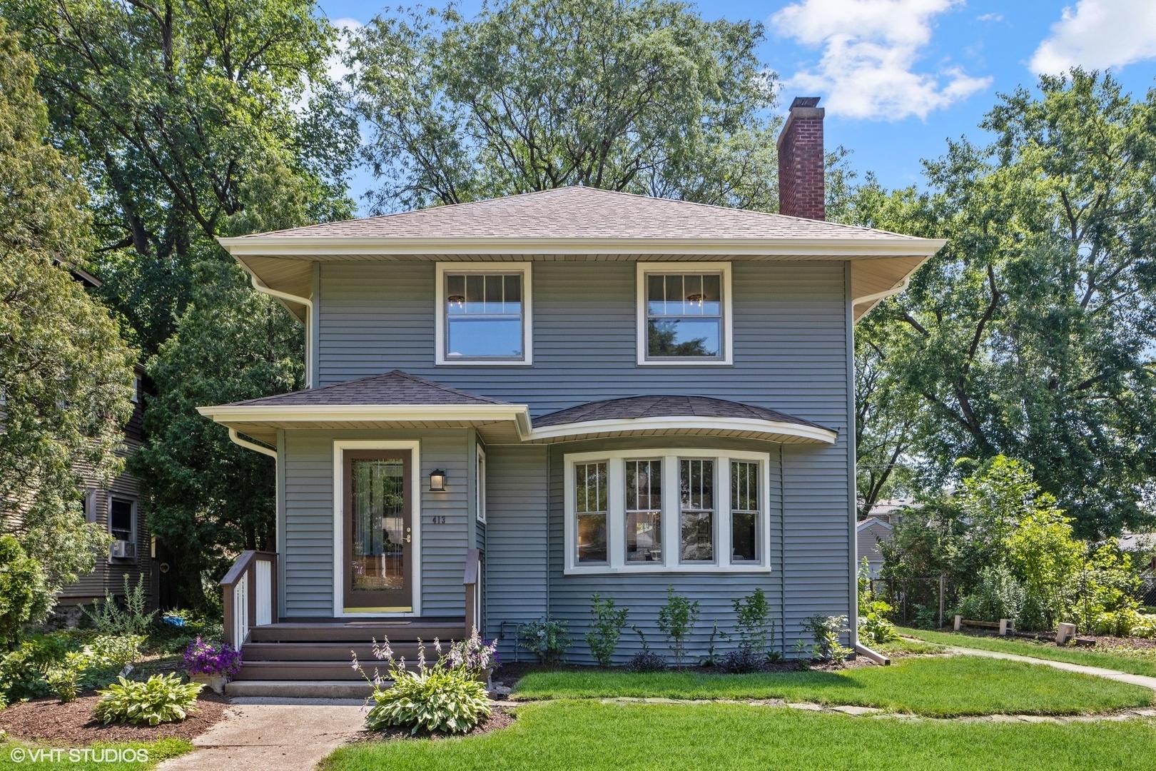 Property Photo:  413 8th Avenue  IL 60525 