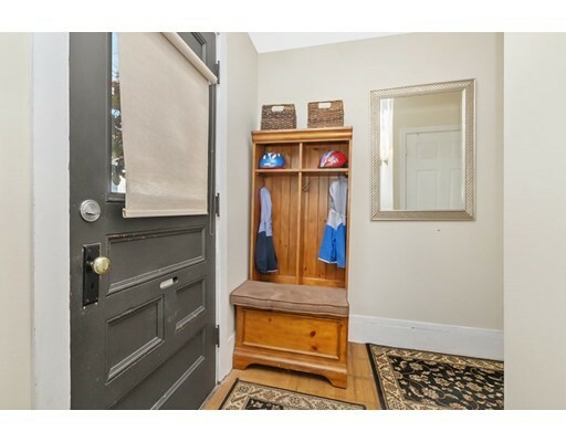 Property Photo:  53 South Central St 2  MA 01835 