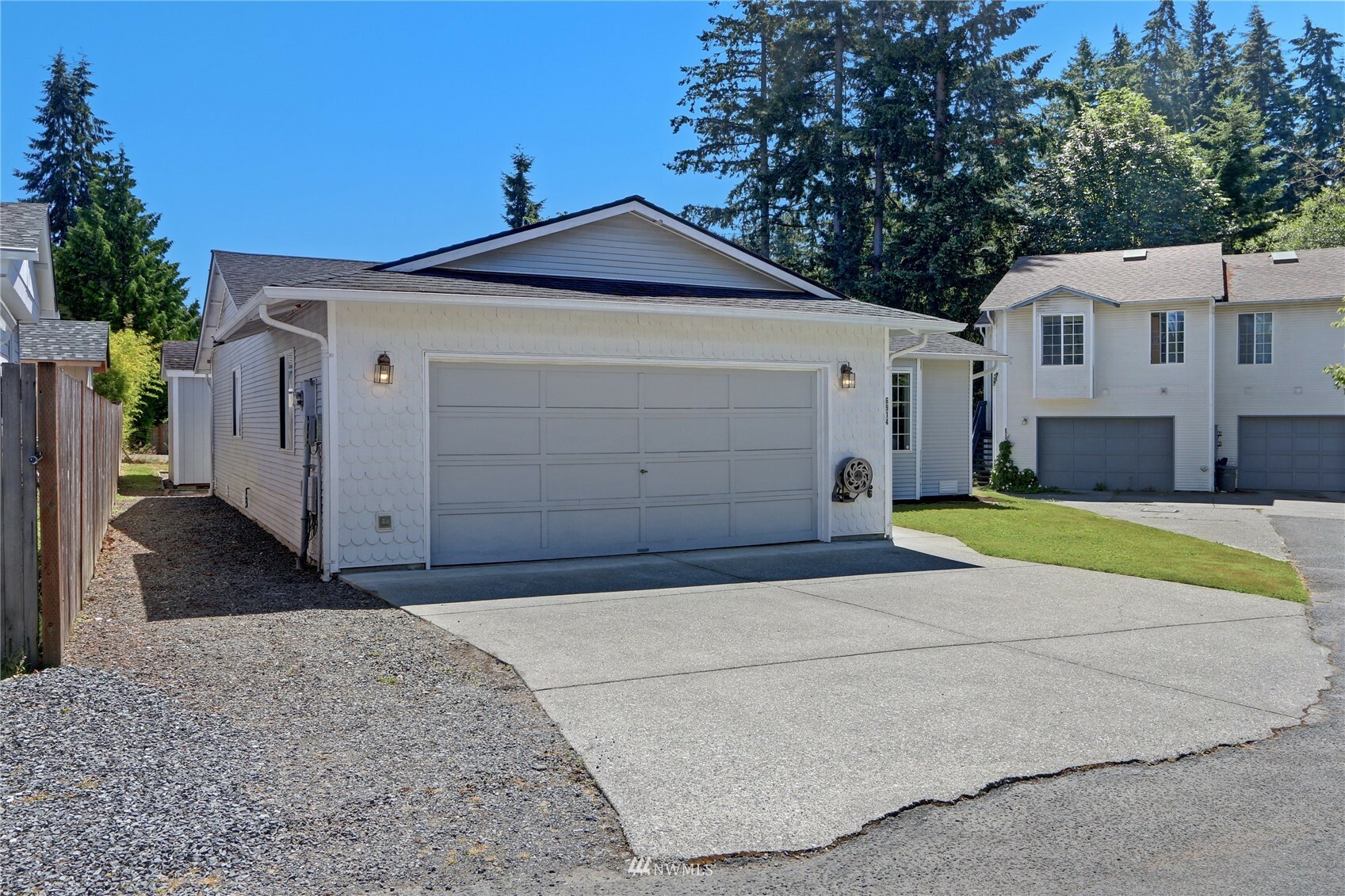 Property Photo:  6914 Beverly Lane  WA 98203 