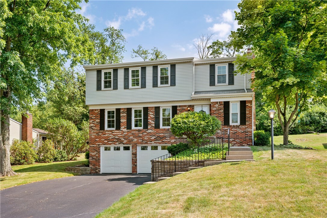 Property Photo: 3184 Haberlein Rd PA 15044