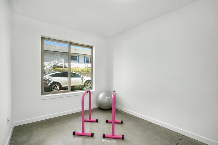 Property Photo:  2425 S Holgate Street  WA 98144 