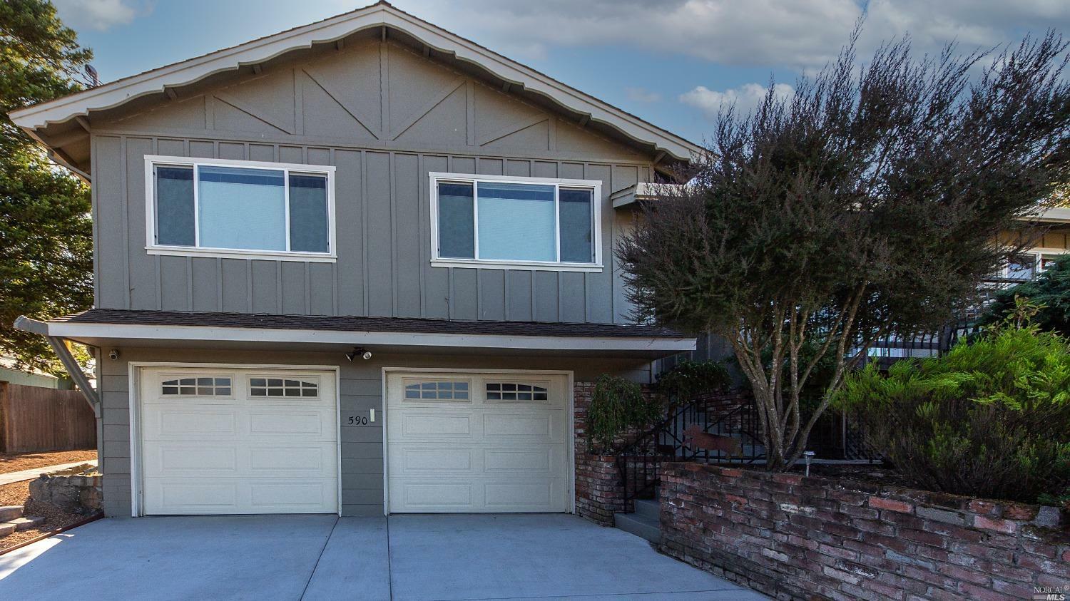 Property Photo: 590 Paula Lane CA 94952