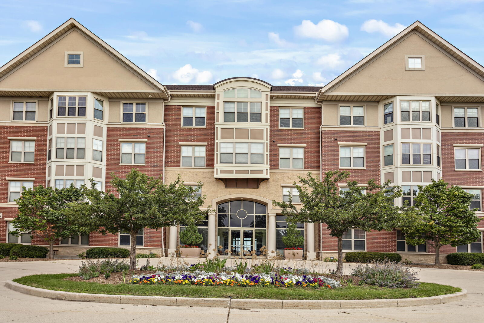 Property Photo: 4110 S Lake Dr WI 53235