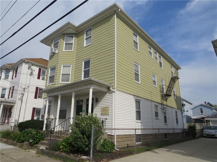 28 - 30 Knight St  Central Falls RI 02863 photo