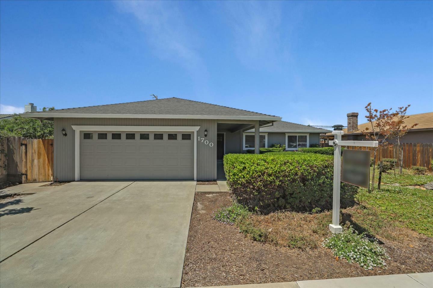 1700 Clearview Drive  Hollister CA 95023 photo