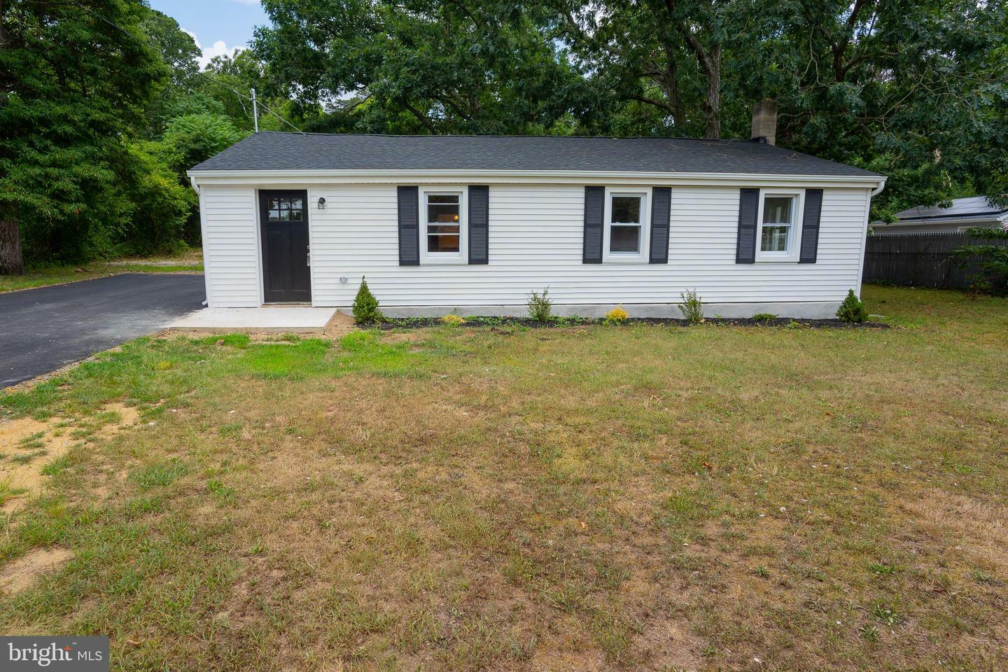 Property Photo:  379 Peek Avenue  NJ 08332 