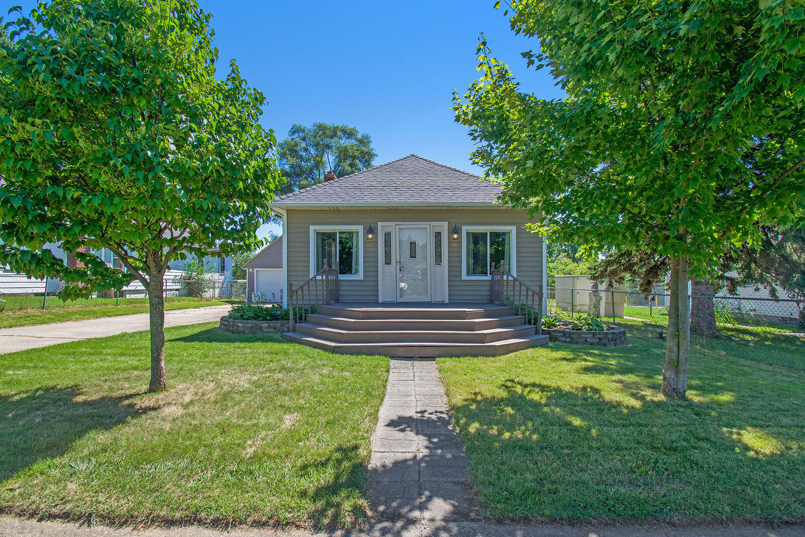 Property Photo: 157 N Dettman Road MI 49202