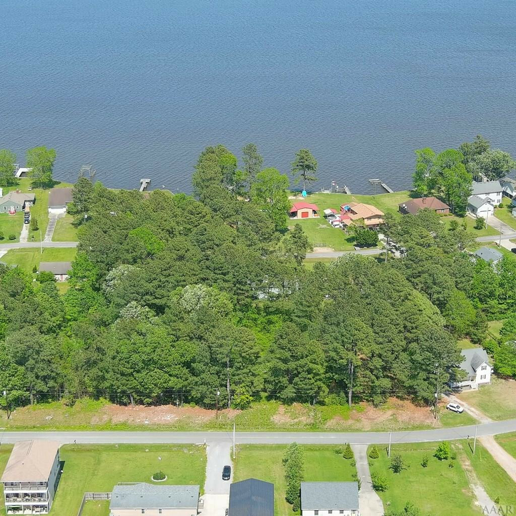 Property Photo: 126 Tuscarora Trail NC 27944