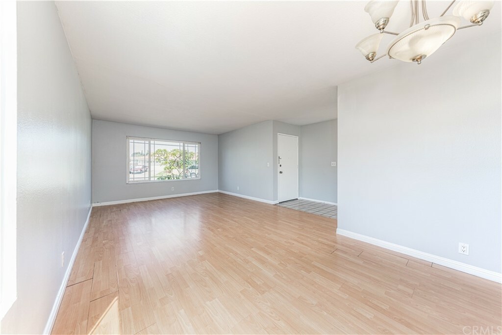 Property Photo:  1505 S Minter Street  CA 92707 