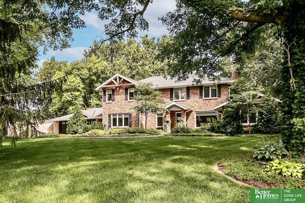 Property Photo:  9310 Davenport  NE 68114 