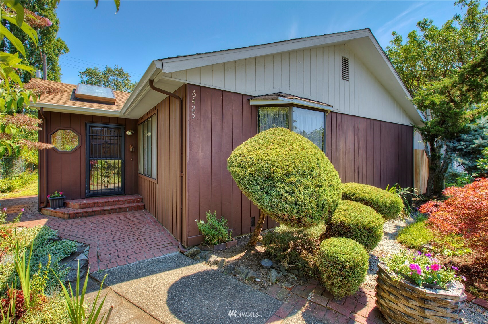 Property Photo:  6425 S Orchard Street  WA 98467 