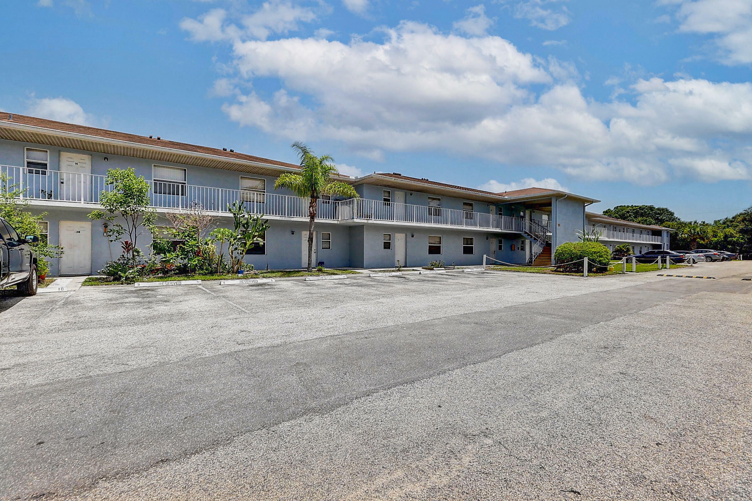 Property Photo:  617 Ixoria Avenue 39  FL 34982 