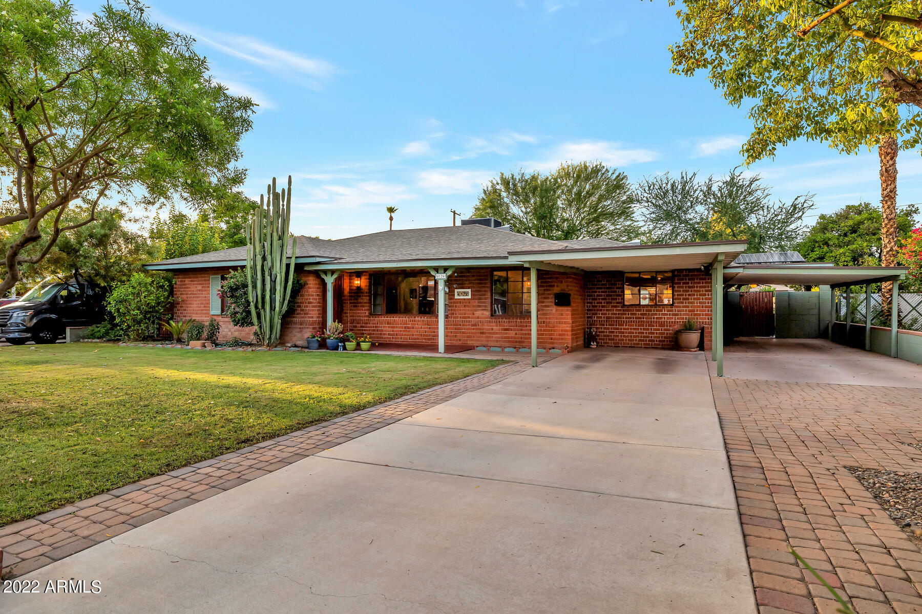 Property Photo:  4126 E Cambridge Avenue  AZ 85008 