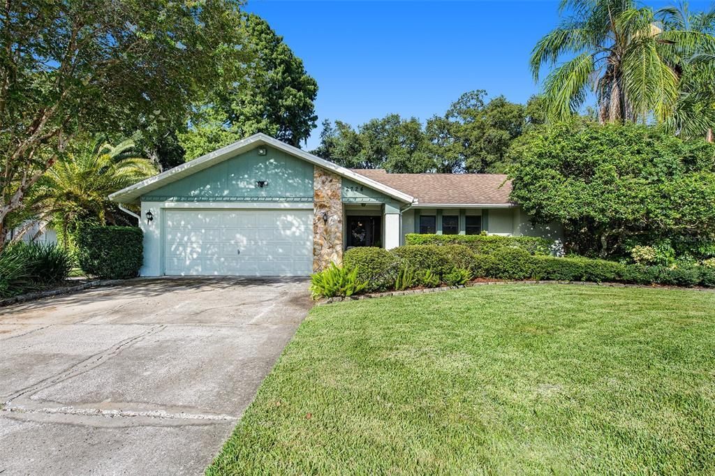 Property Photo: 2724 Quiet Hollow Court FL 34655