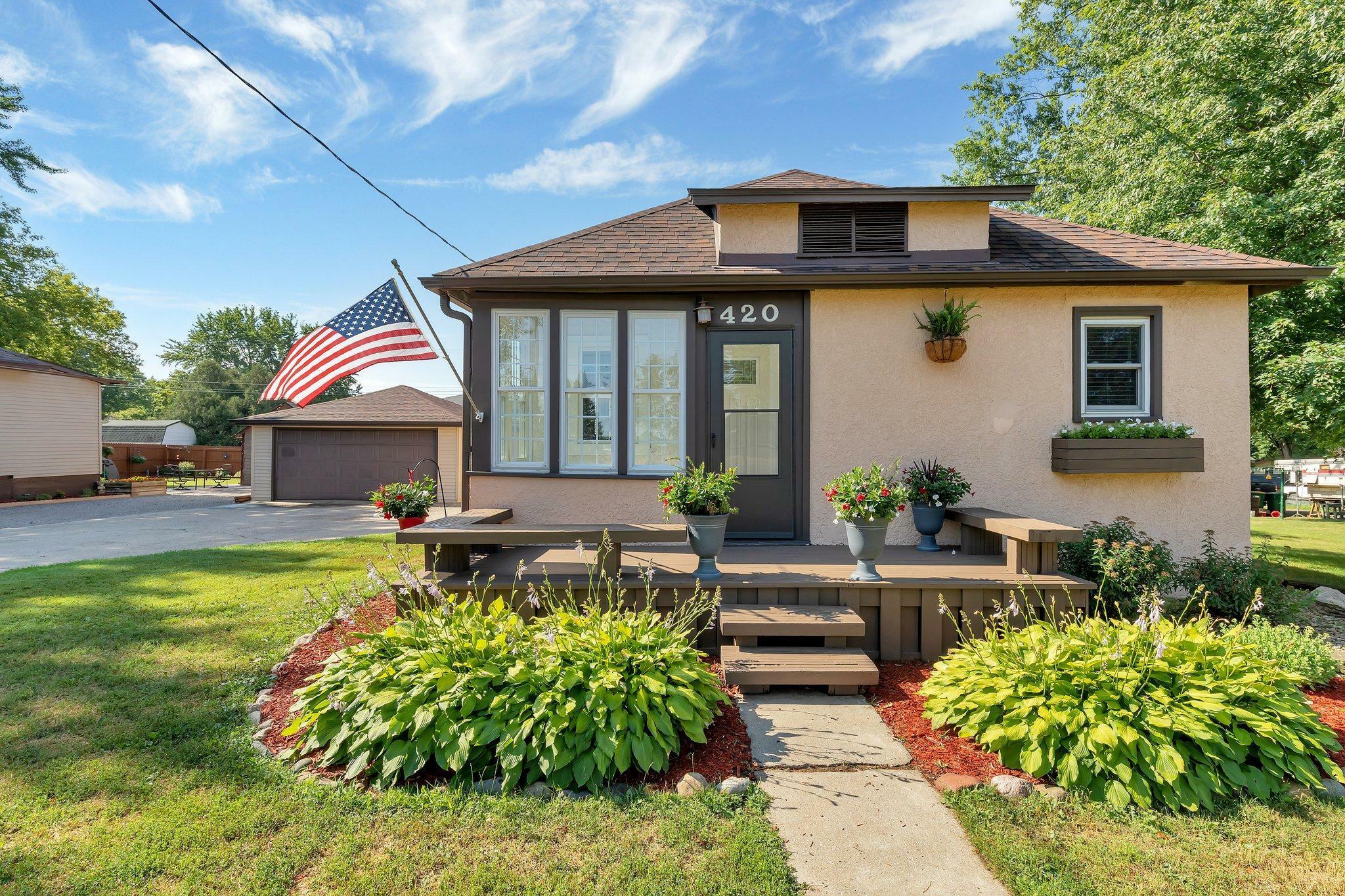 Property Photo:  420 Hazel Avenue E  MN 55353 