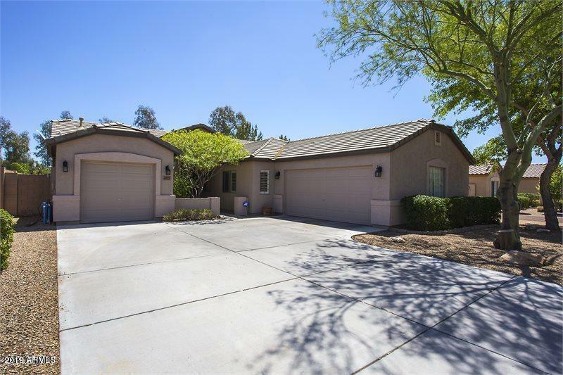 Property Photo:  15923 N 174th Avenue  AZ 85388 