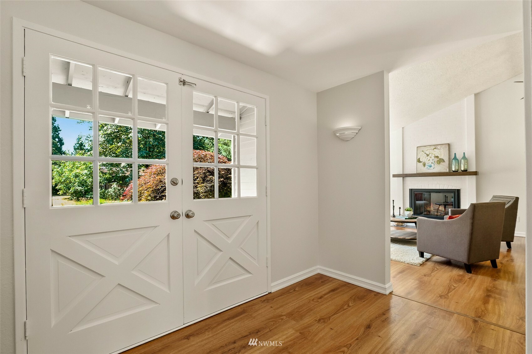 Property Photo: 18726 NE 159th Street WA 98072